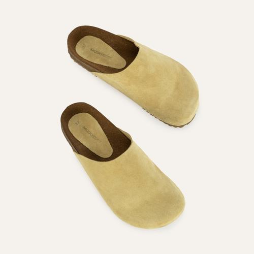  ÖNÜ KAPALI DERİ TERLİK