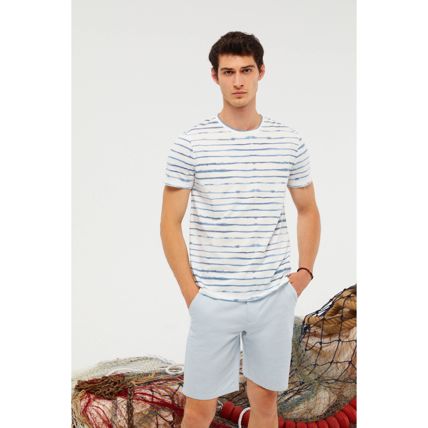 ÇİZGİLİ BİSİKLET YAKA T-SHIRT