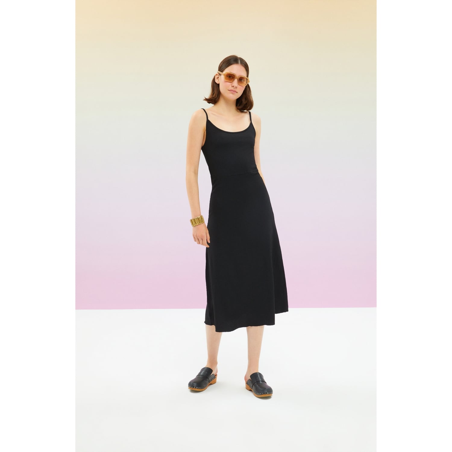 İNCE ASKILI MİDİ ELBİSE