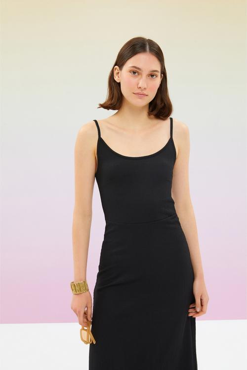  İNCE ASKILI MİDİ ELBİSE