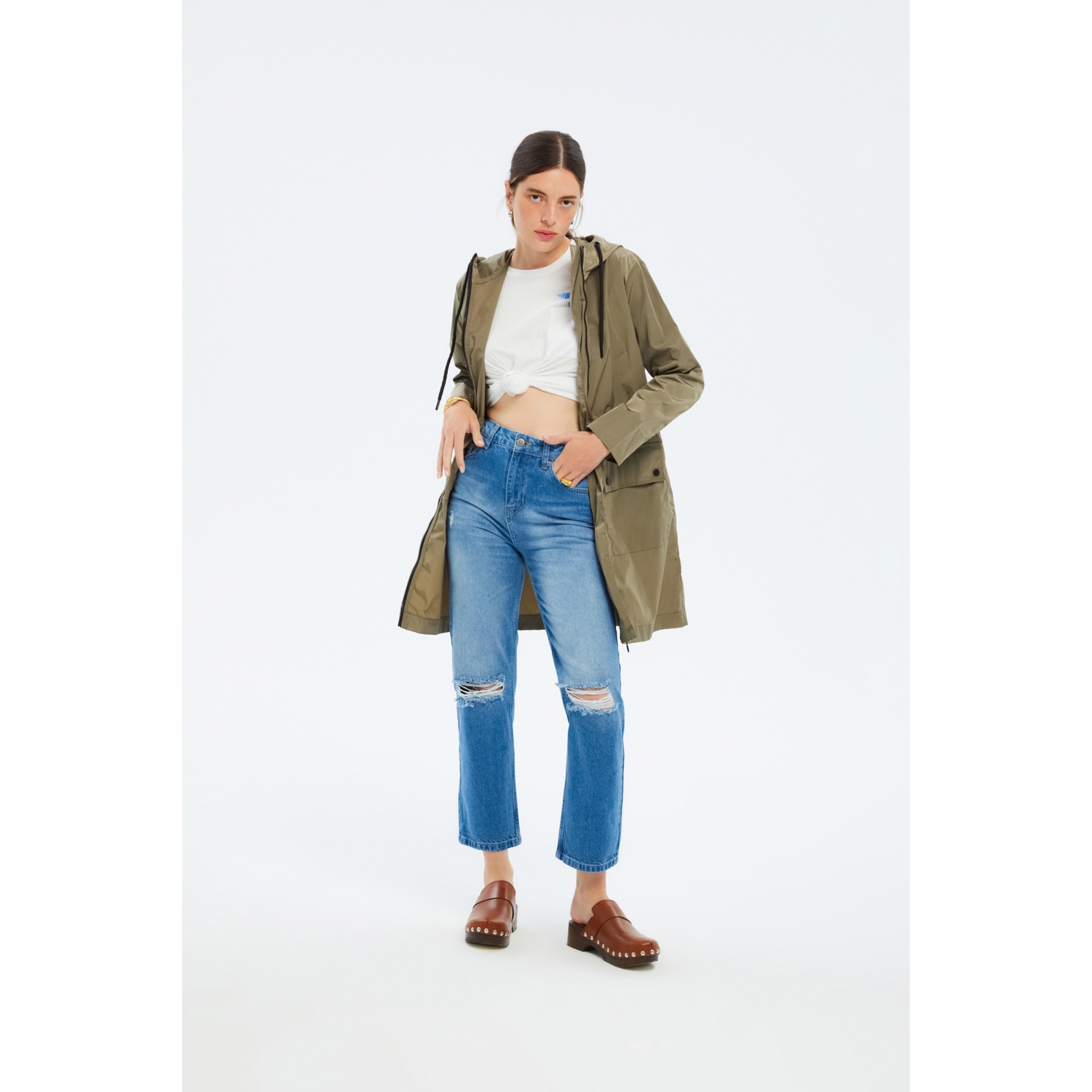 KAPÜŞONLU UZUN YAĞMURLUK