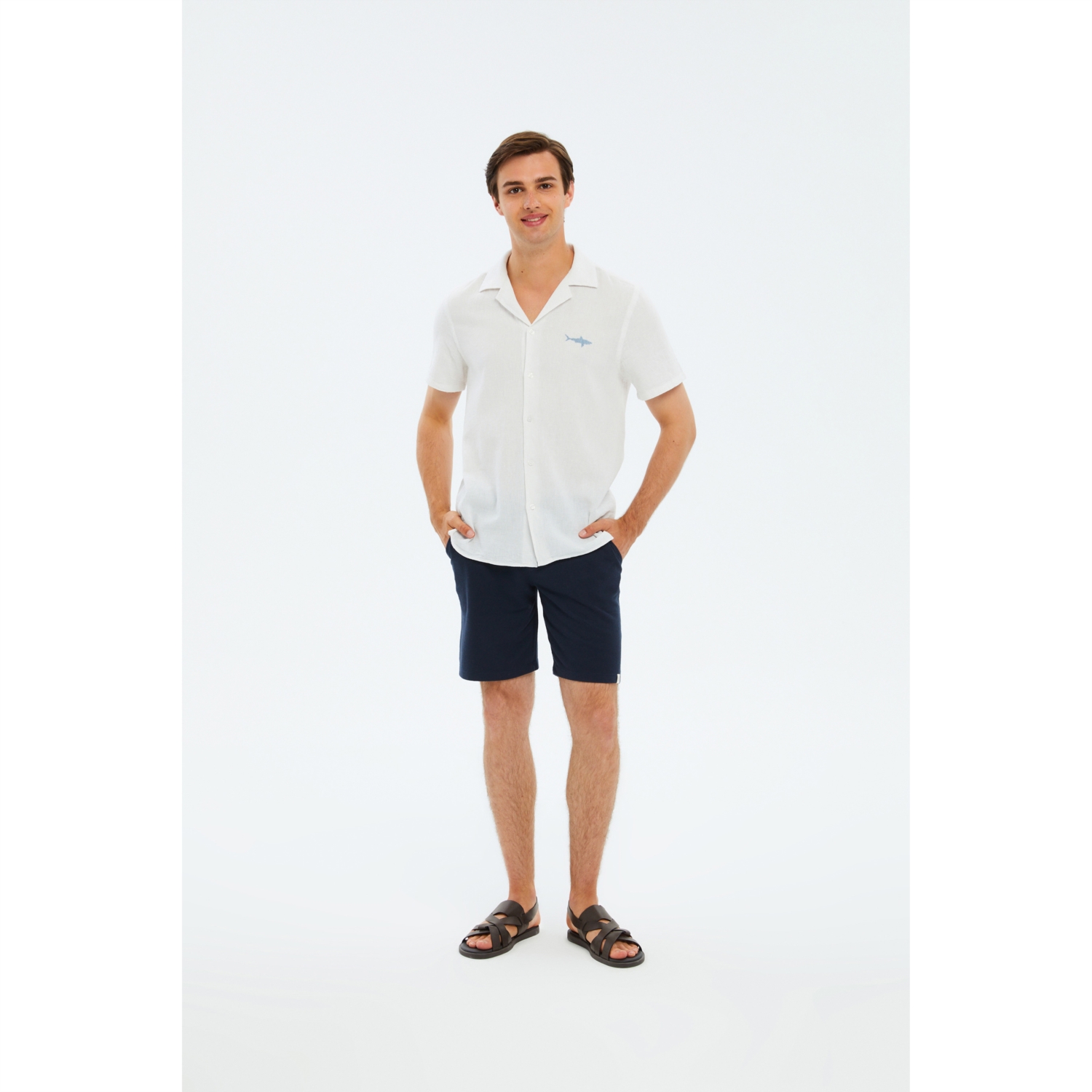 KISA KOLLU KETEN KARIŞIMLI REGULAR FIT GÖMLEK