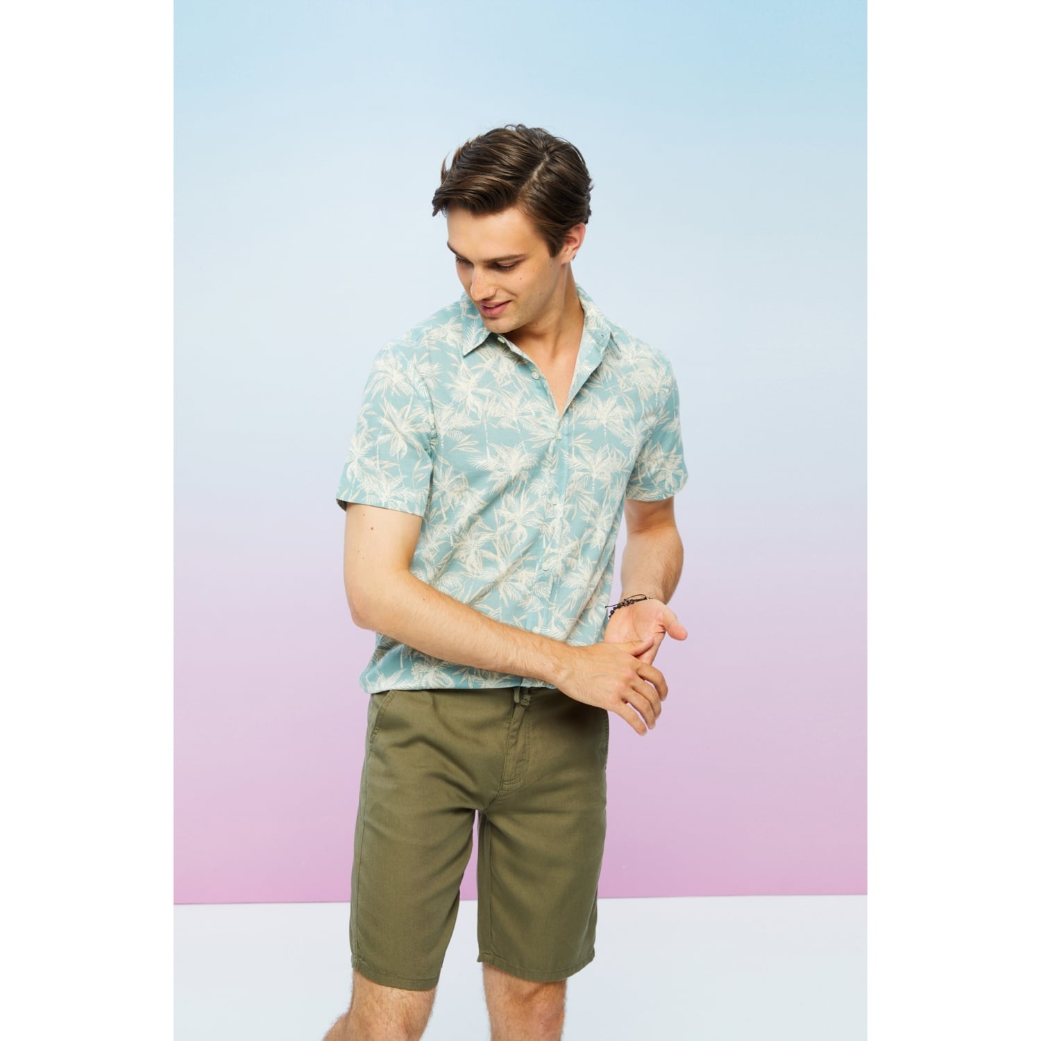 PALMİYE DESENLİ KISA KOLLU REGULAR FIT GÖMLEK