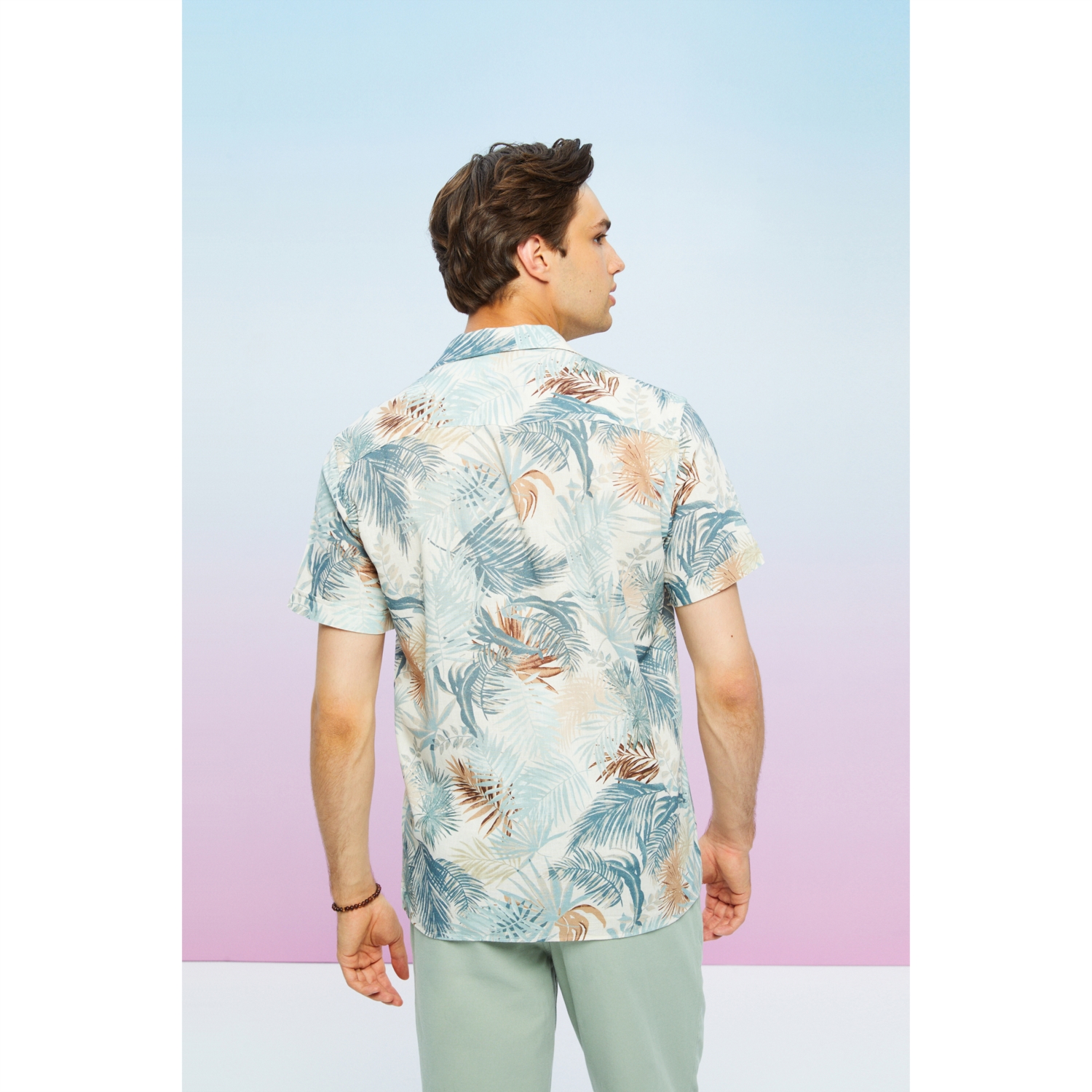 EGZOTİK DESENLİ KISA KOLLU REGULAR FIT GÖMLEK