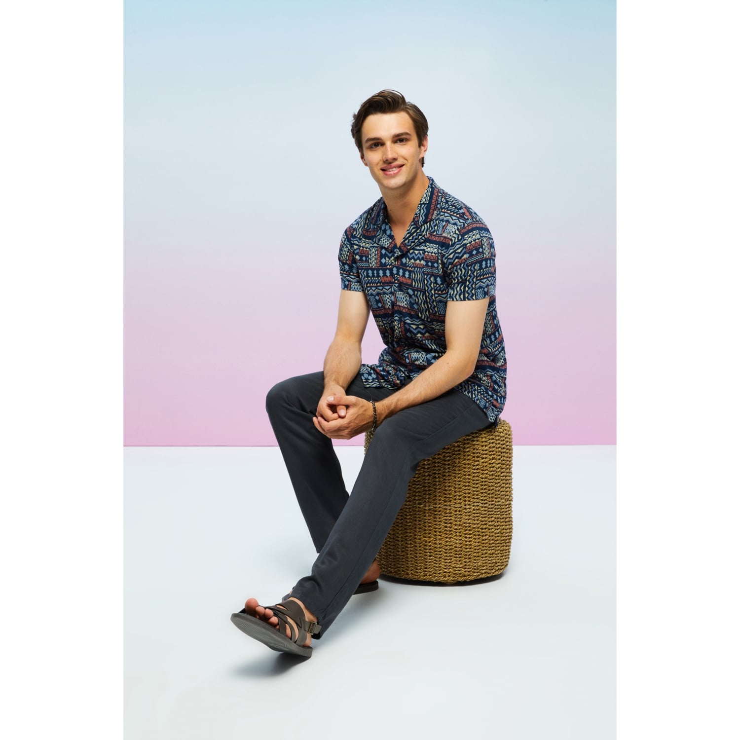 ETNİK DESENLİ KISA KOLLU REGULAR FIT GÖMLEK