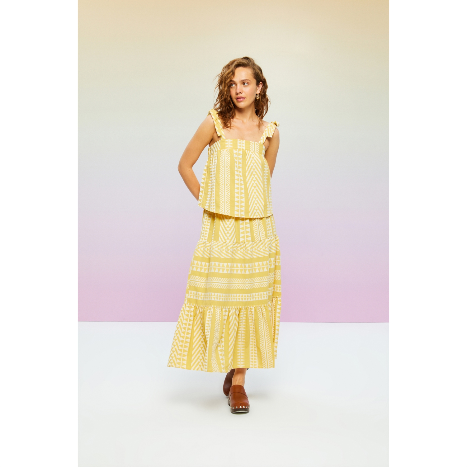 ETNİK DESENLİ UZUN KLOŞ ETEK