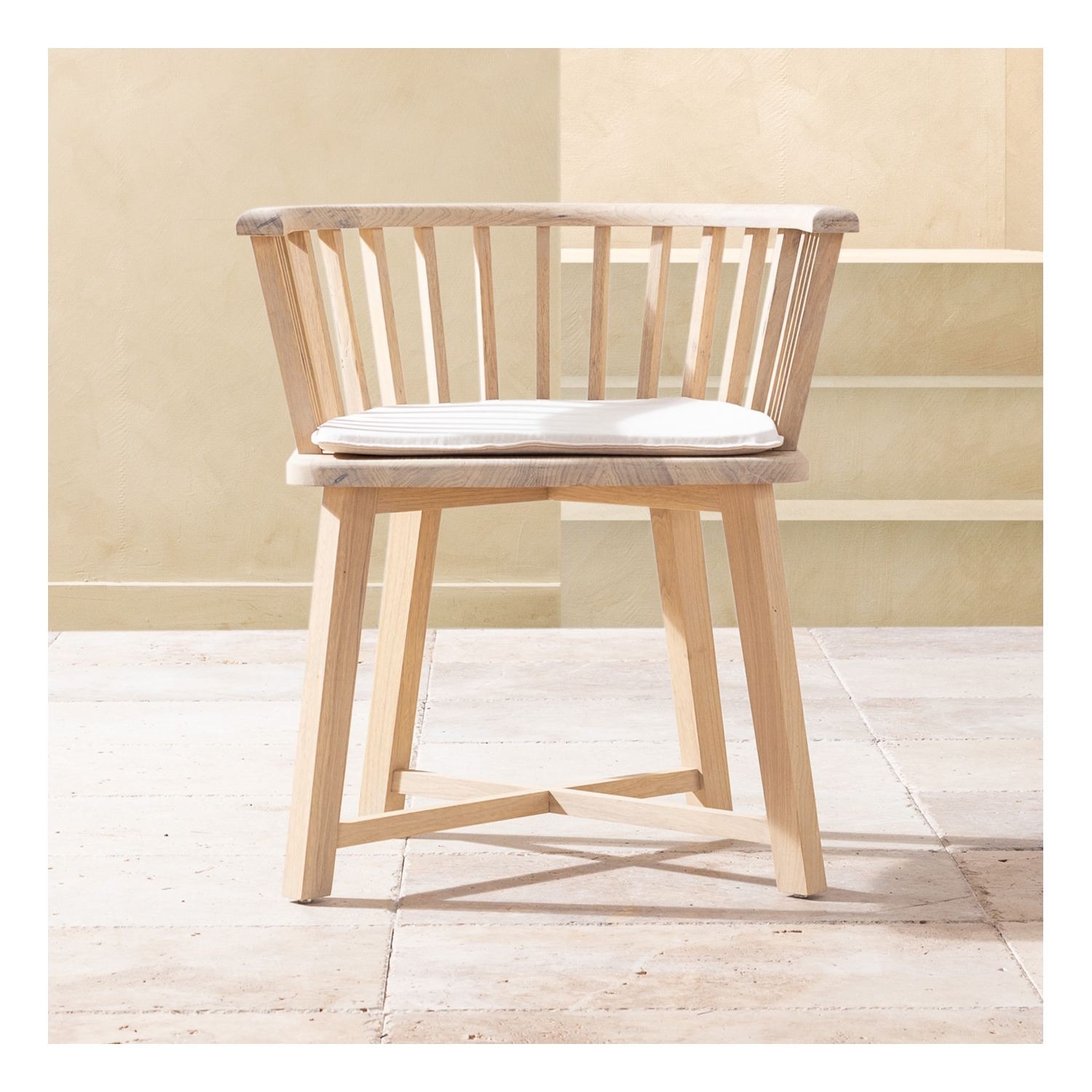 COLMAR  KOLÇAKLI SANDALYE