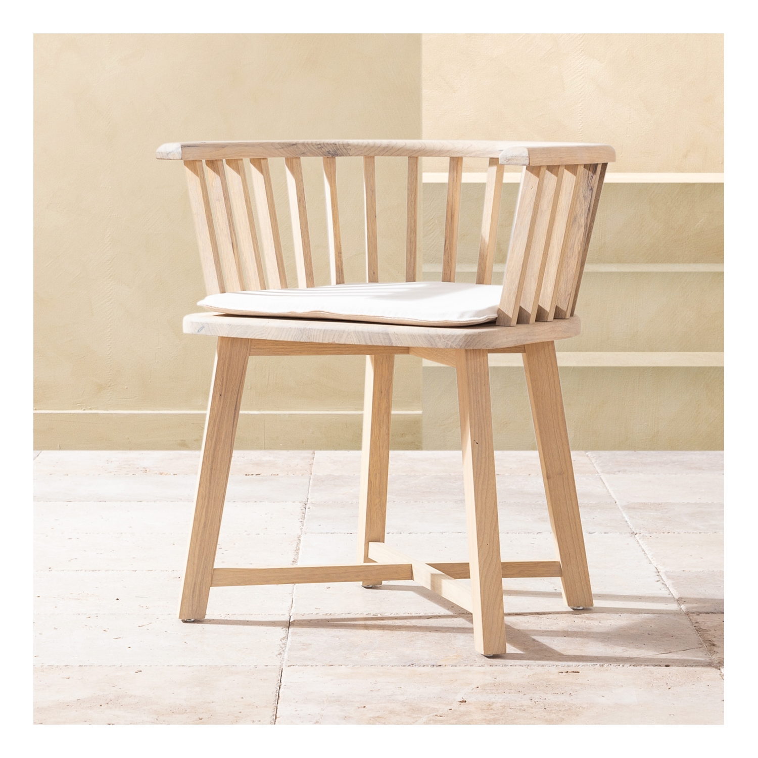 COLMAR  KOLÇAKLI SANDALYE