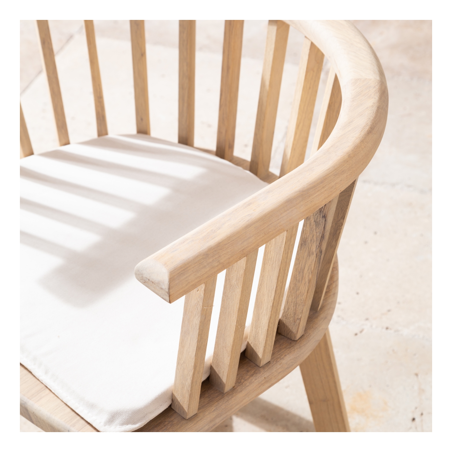 COLMAR  KOLÇAKLI SANDALYE