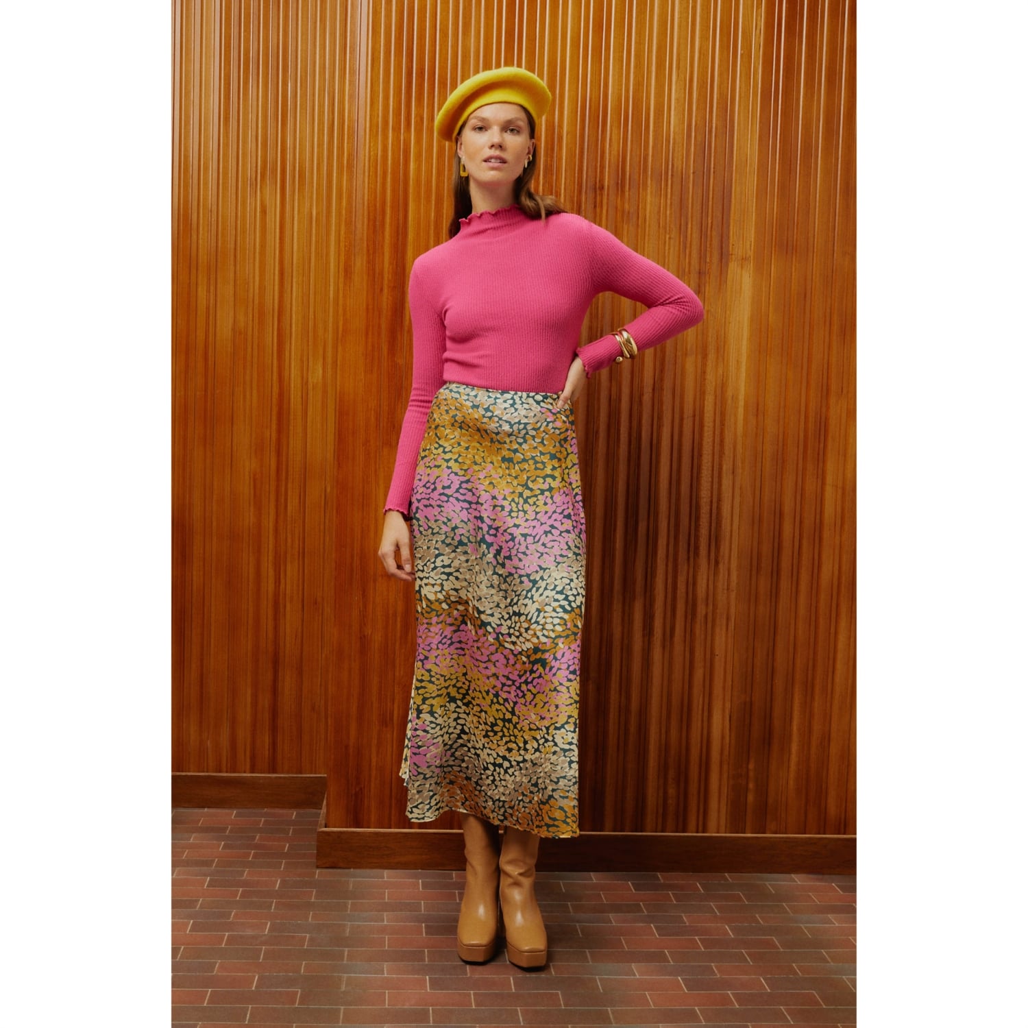 SOYUT DESENLİ A FORM MİDİ ETEK