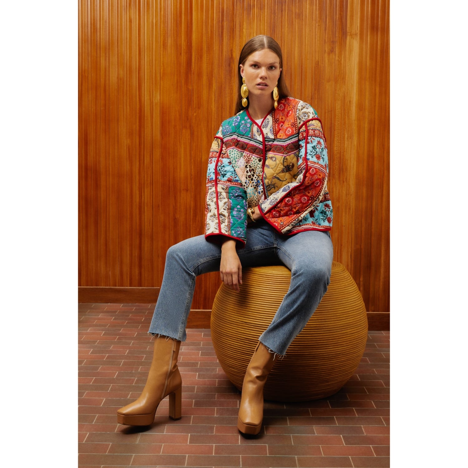 KAPİTONE DİKİŞLİ ETNİK DESENLİ MONT CEKET