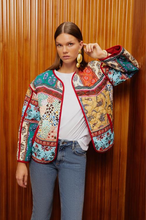  KAPİTONE DİKİŞLİ ETNİK DESENLİ MONT CEKET