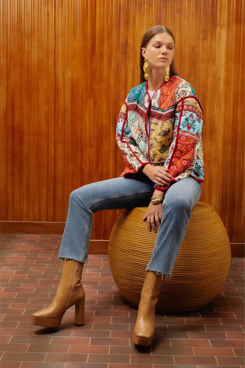  KAPİTONE DİKİŞLİ ETNİK DESENLİ MONT CEKET