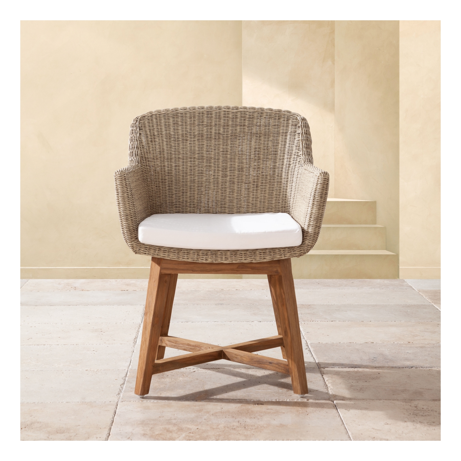 ANGELO KOLÇAKLI SANDALYE