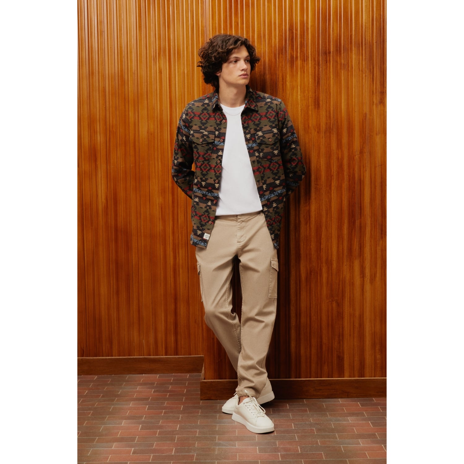 ETNİK DESENLİ REGULAR FIT GÖMLEK