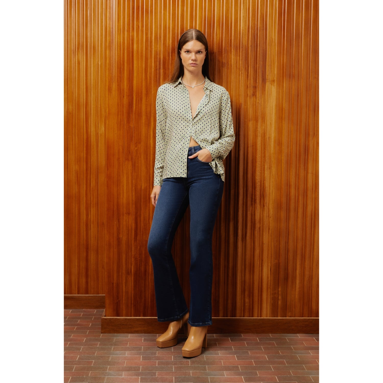 DESENLİ REGULAR FIT VİSKOZ GÖMLEK