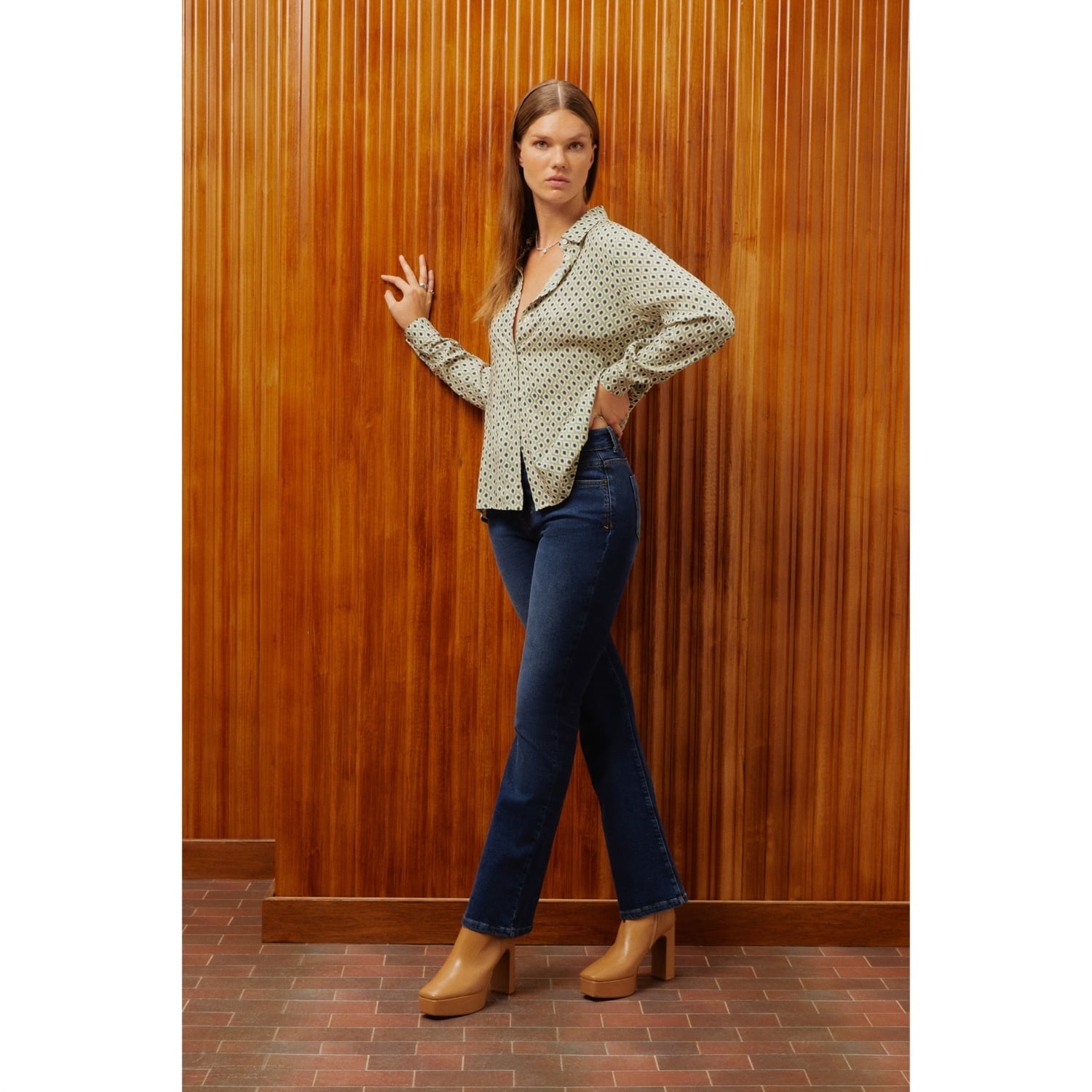 DESENLİ REGULAR FIT VİSKOZ GÖMLEK