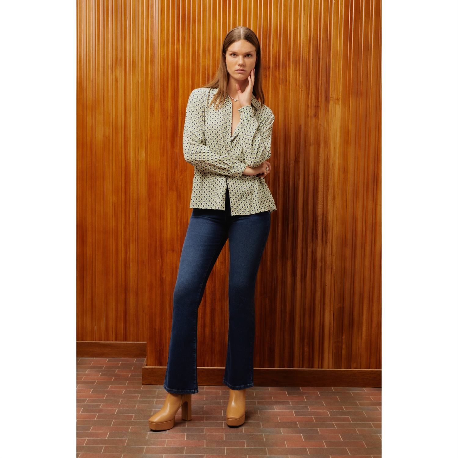 DESENLİ REGULAR FIT VİSKOZ GÖMLEK