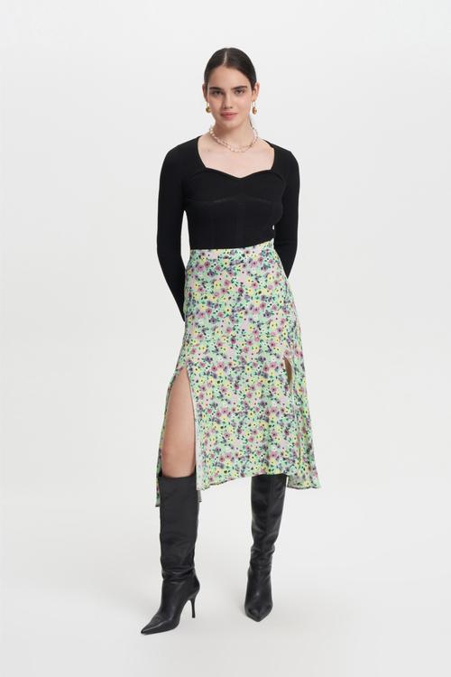  KALP YAKA DAR KESİM KAZAK