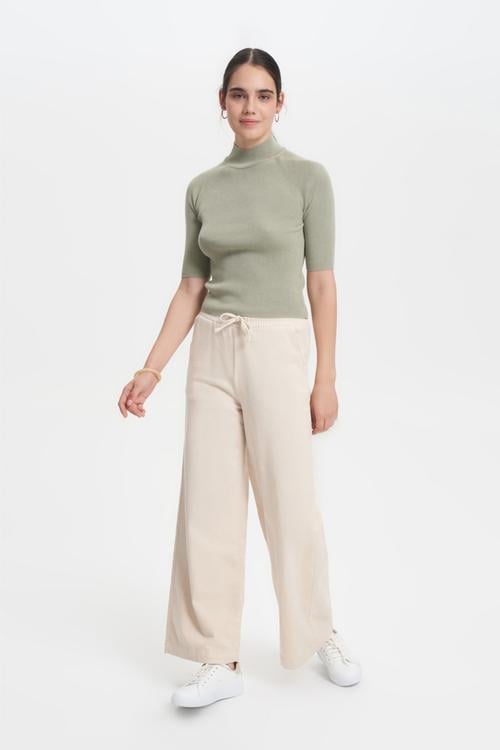  VİSKON KARIŞIMLI DİK YAKA KAZAK