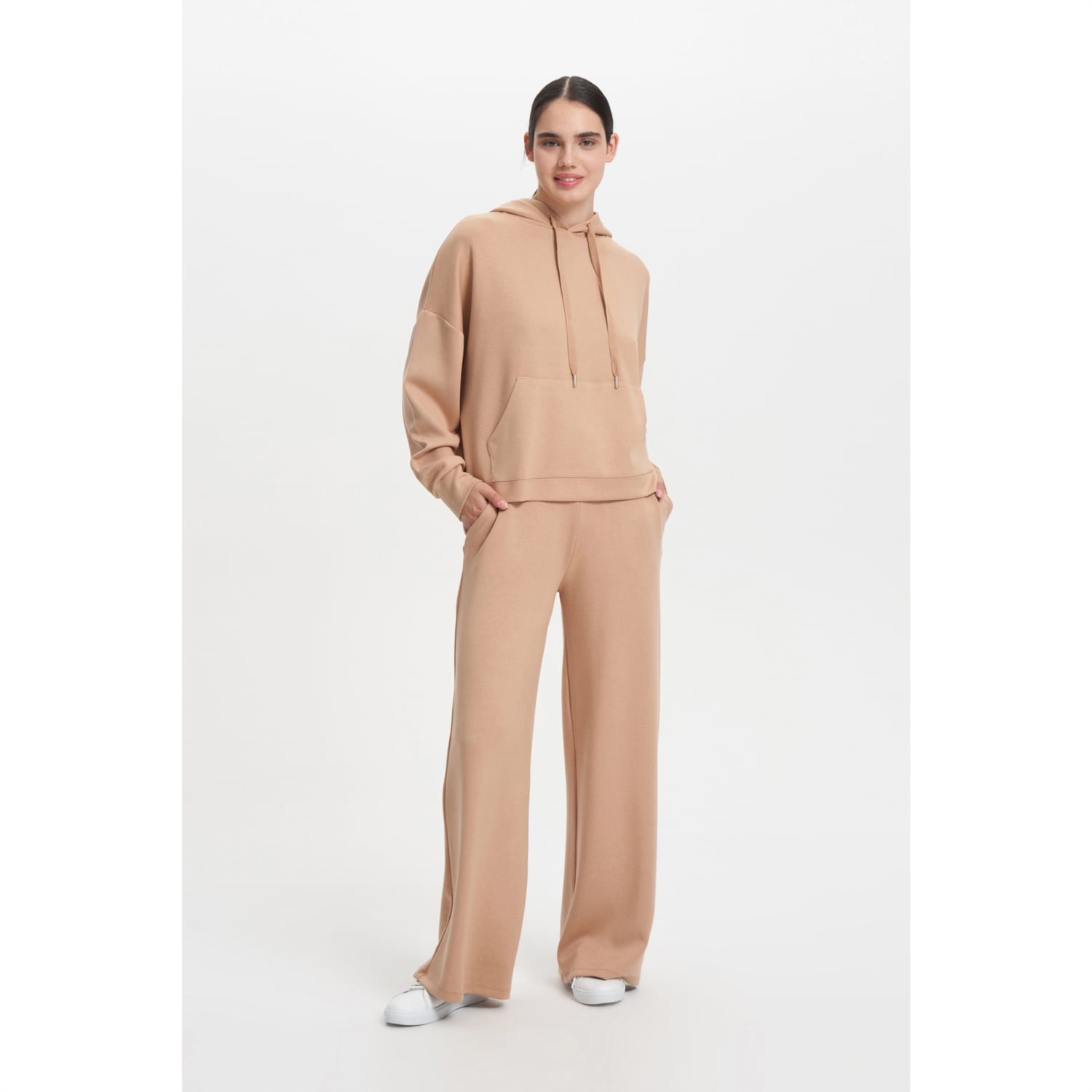 BELİ LASTİKLİ GENİŞ PAÇA EŞOFMAN ALTI