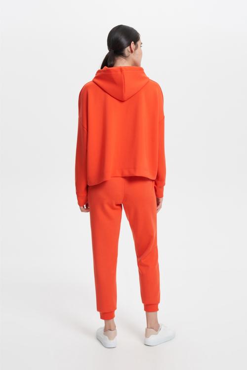  KAPÜŞONLU KANGURU CEPLİ SWEATSHIRT