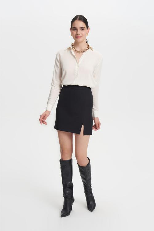  DAR KESİM YIRTMAÇLI MİNİ ETEK