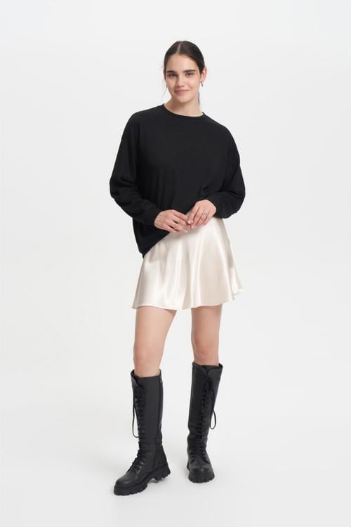  SATEN GÖRÜNÜMLÜ A FORM MİNİ ETEK