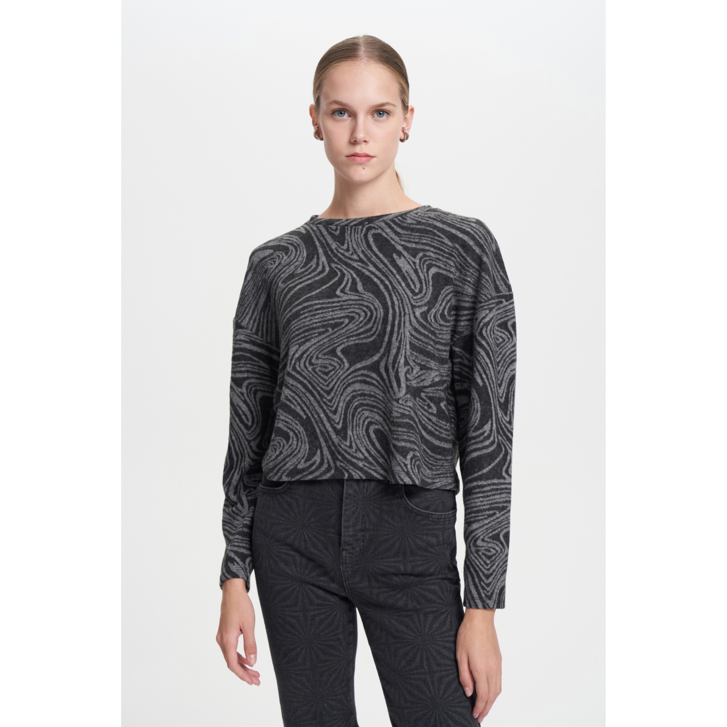 BASKILI BİSİKLET YAKA SWEATSHIRT