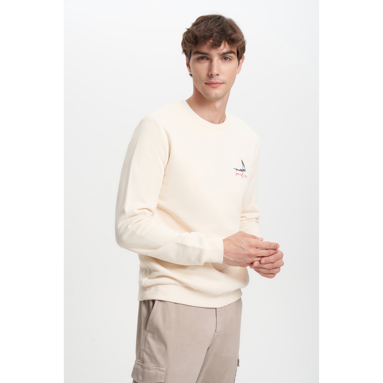 YELKEN NAKIŞLI BİSİKLET YAKA SWEATSHIRT