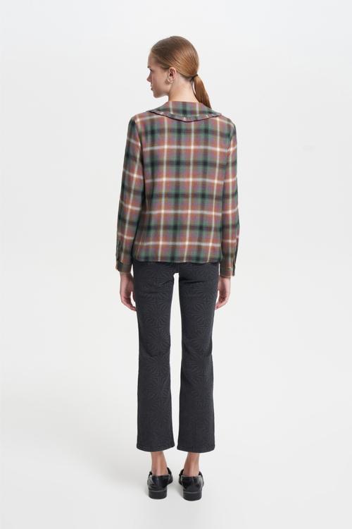  BEBE YAKA EKOSELİ GÖMLEK