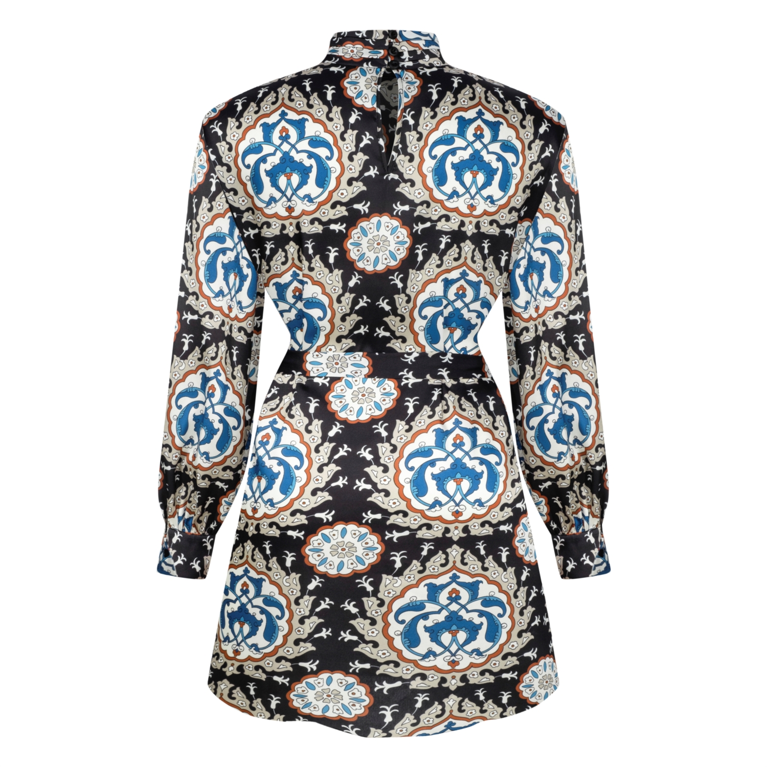 BELİ KUŞAKLI ETNİK DESENLİ MİNİ ELBİSE