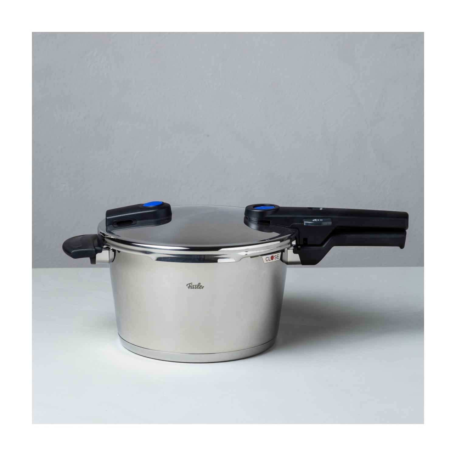 FISSLER VITAQUICK DÜDÜKLÜ TENCERE 4.5L