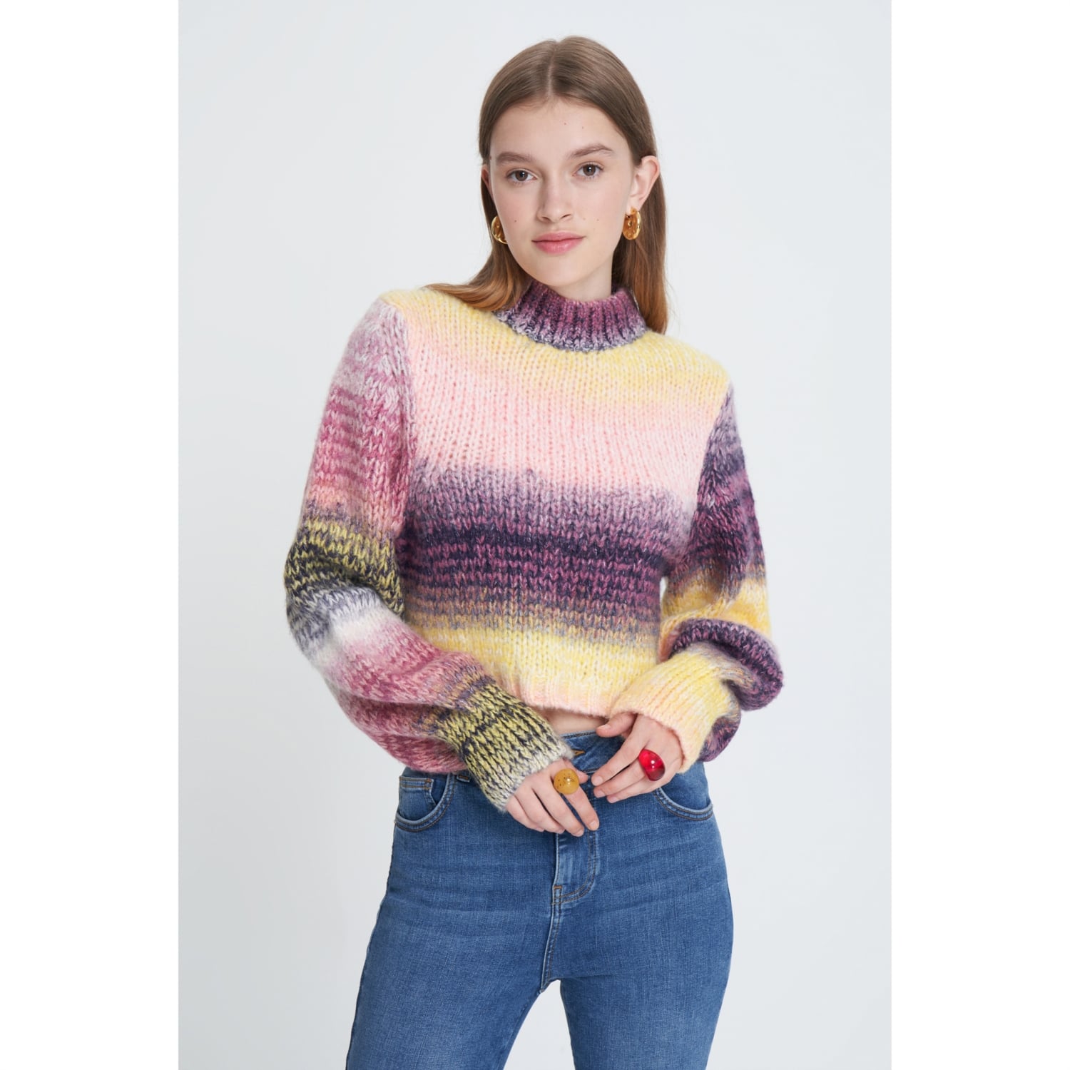 DİK YAKA TRİKO CROP KAZAK