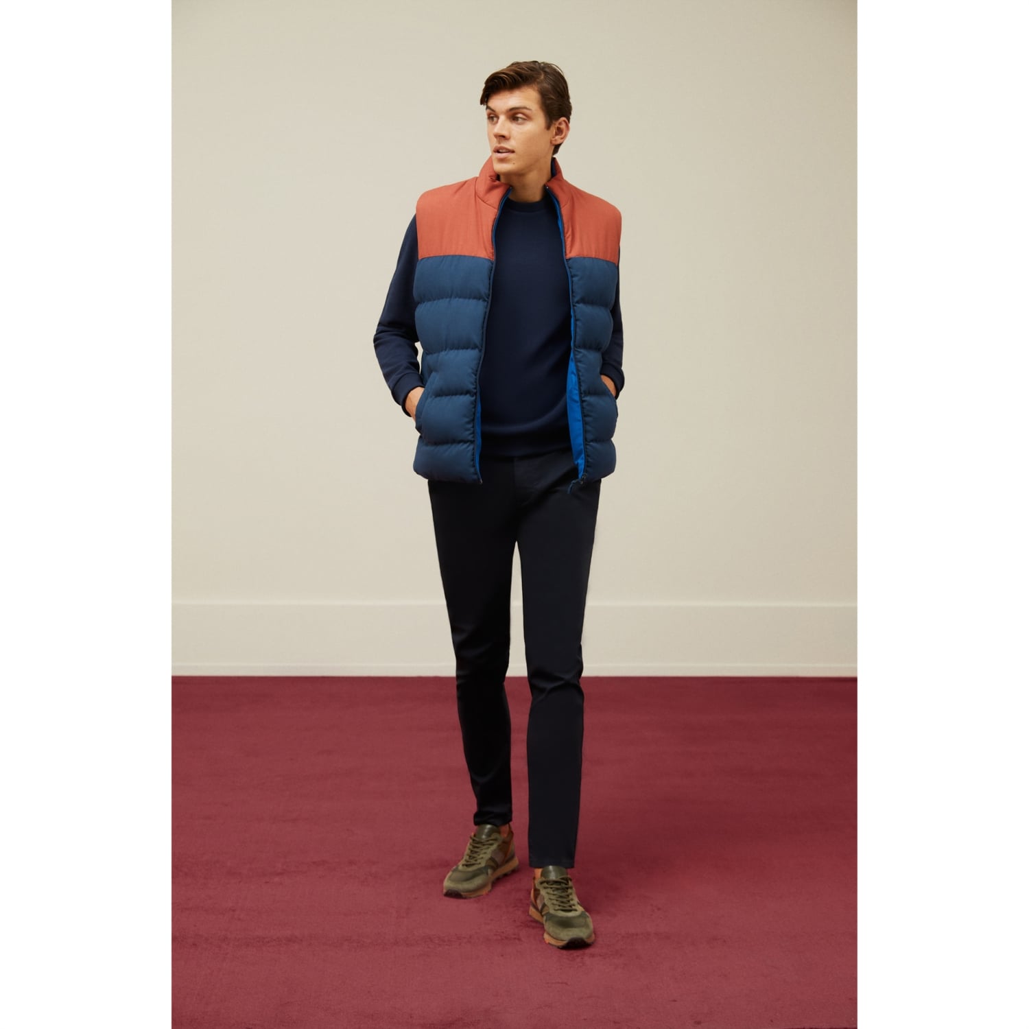 DİK YAKA ÇİFT TARAFLI ŞİŞME YELEK