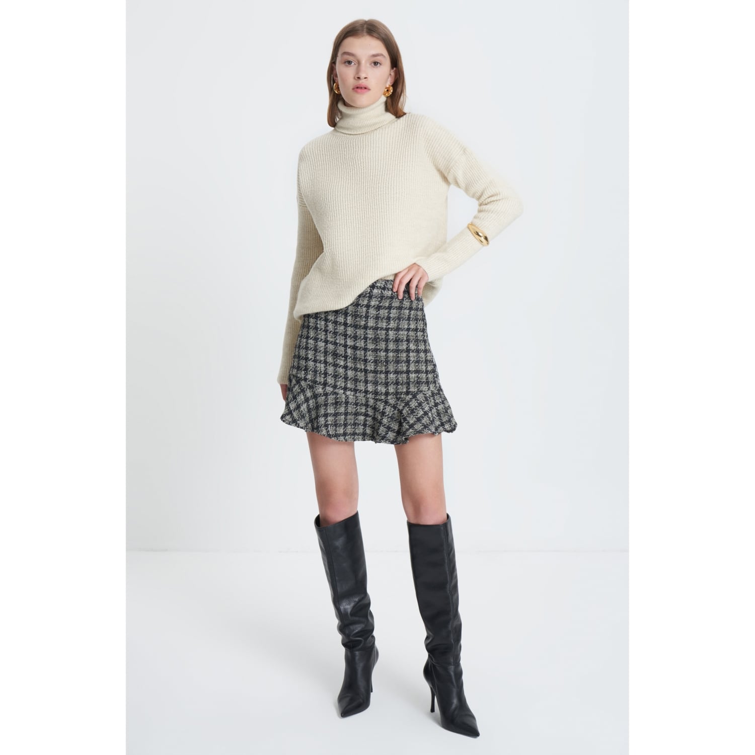 SİMLİ BİSİKLET YAKA TRİKO KAZAK