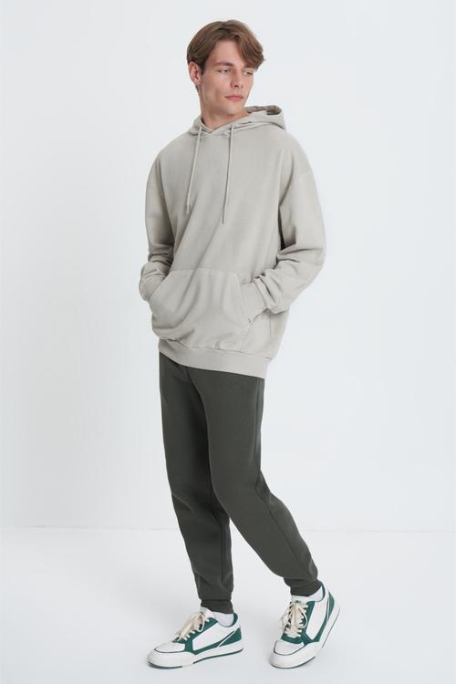  KAPÜŞONLU KANGURU CEPLİ SWEATSHIRT