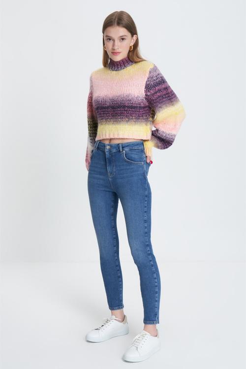  DİK YAKA TRİKO CROP KAZAK