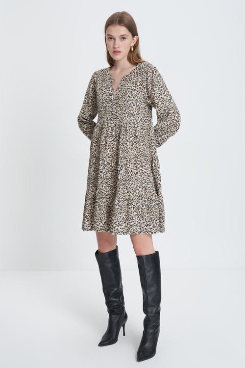  LEOPAR DESENLİ UZUN KOLLU MİNİ KLOŞ ELBİSE