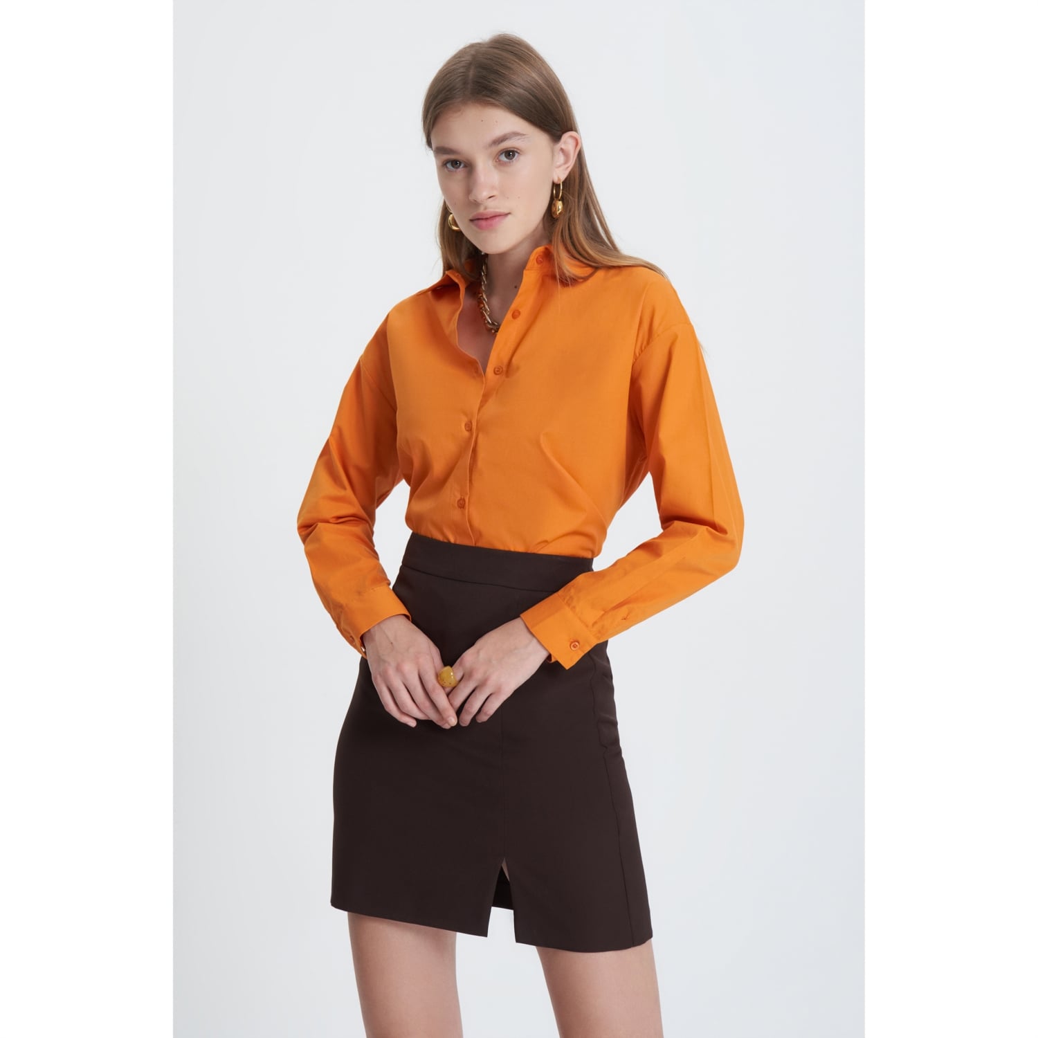 DAR KESİM YIRTMAÇLI MİNİ ETEK