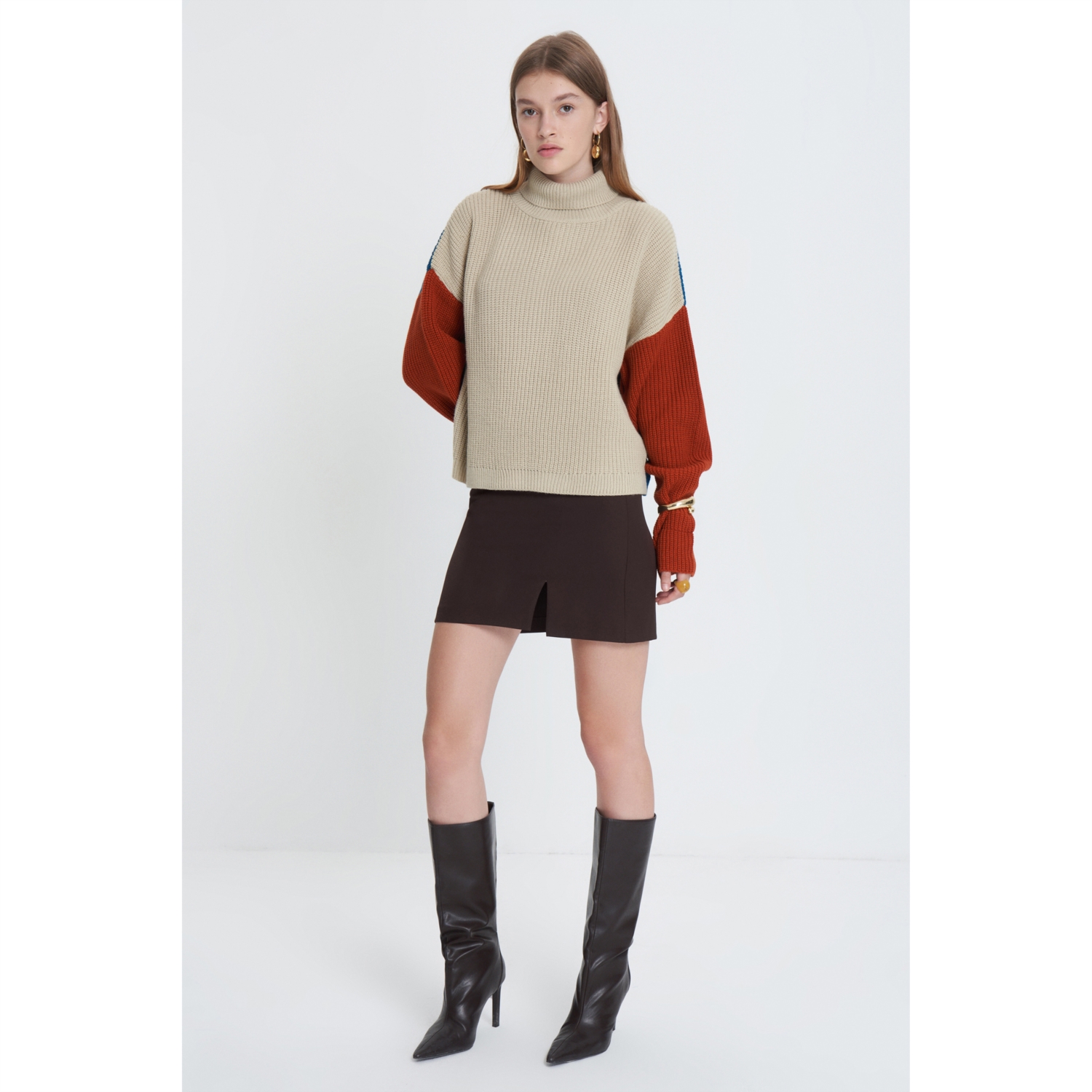 BALIKÇI YAKA RENK BLOKLU TRİKO KAZAK