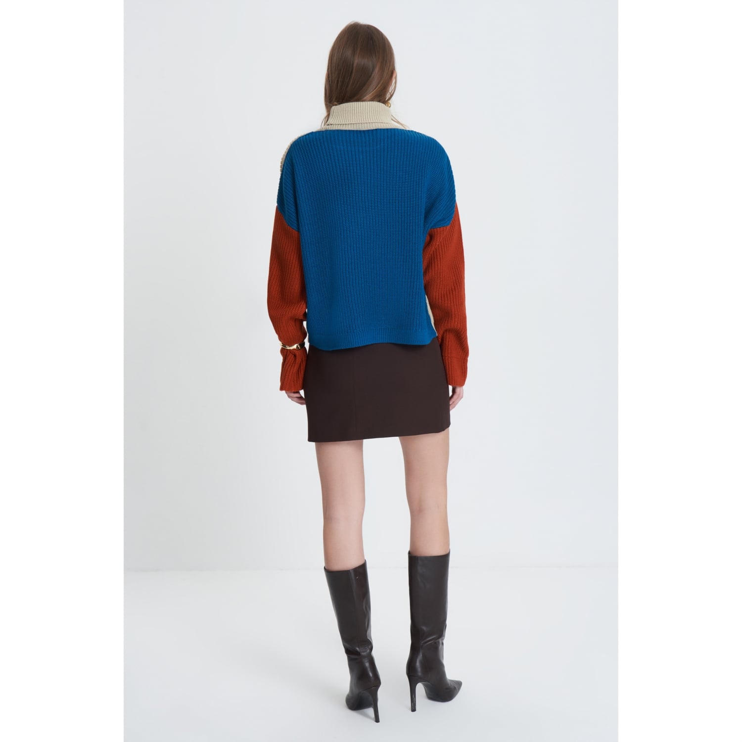 BALIKÇI YAKA RENK BLOKLU TRİKO KAZAK