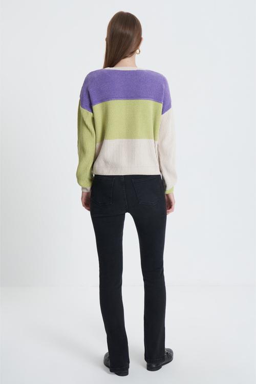  RENK BLOKLU BİSİKLET YAKA TRİKO KAZAK