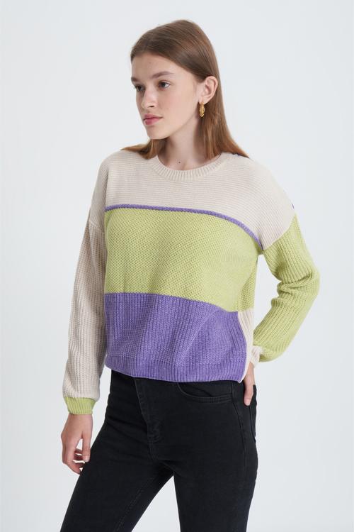  RENK BLOKLU BİSİKLET YAKA TRİKO KAZAK