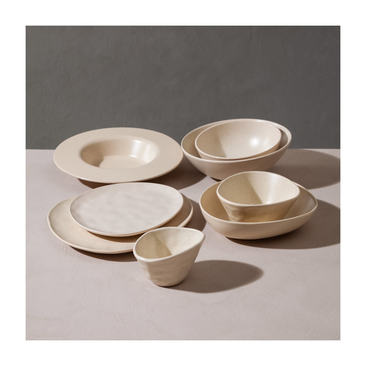 TRIBECA ÇUKUR TABAK 23 CM - KUMLU KREM