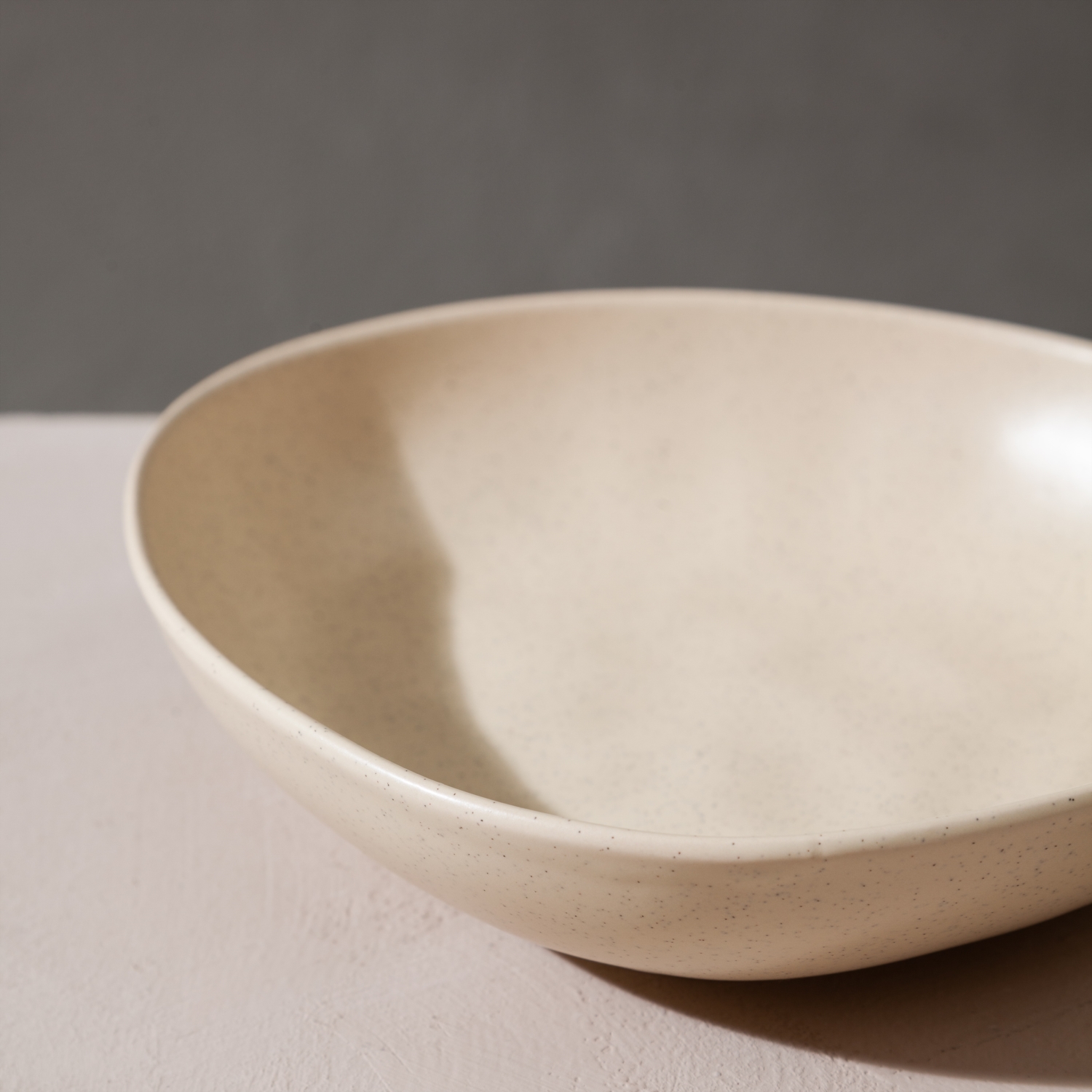 TRIBECA ÇUKUR TABAK 23 CM - KUMLU KREM