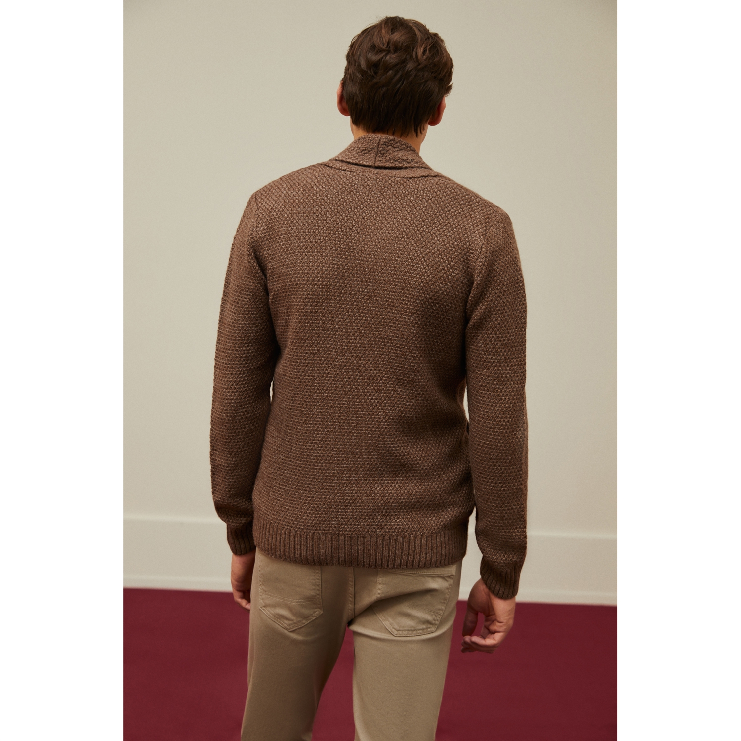 ŞAL YAKA SAÇ ÖRGÜLÜ UZUN KOLLU TRİKO HIRKA