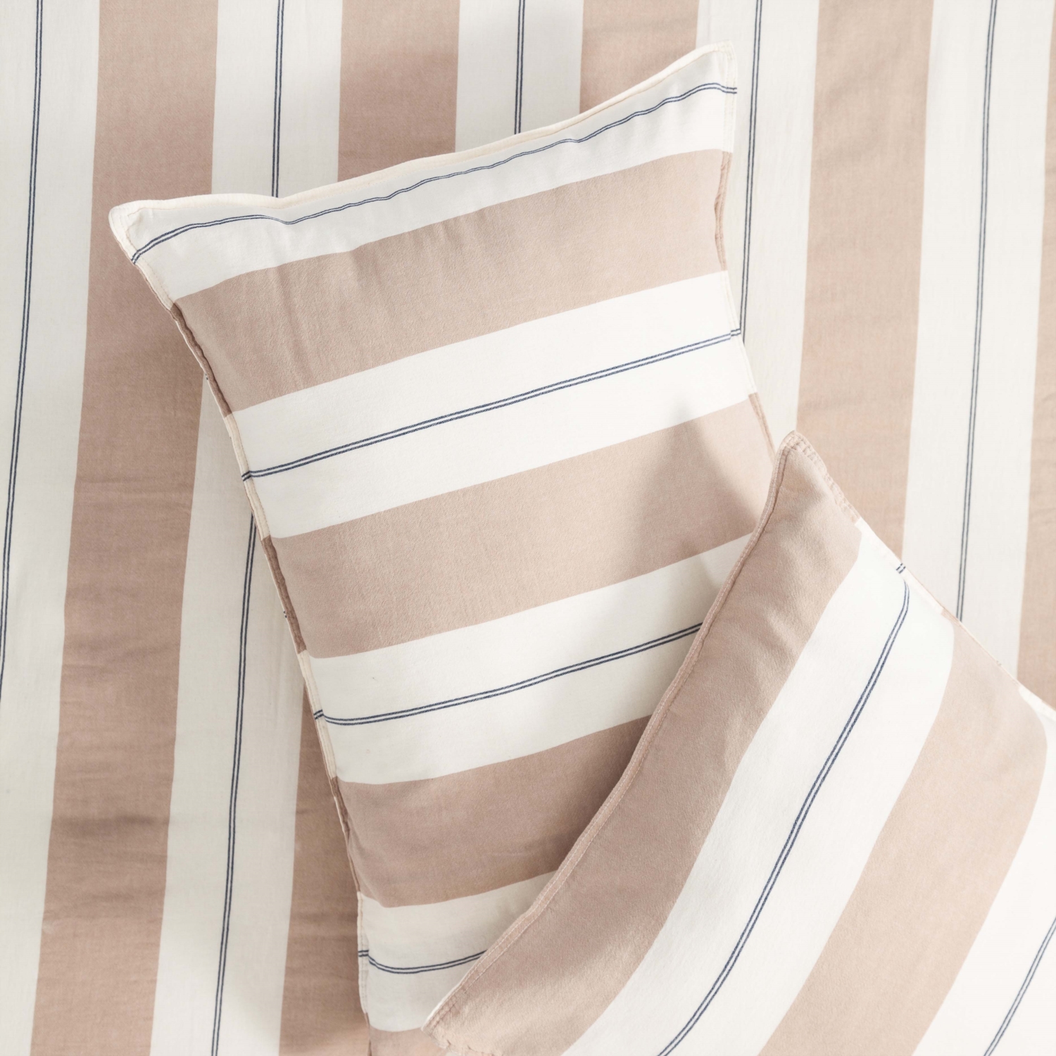 KADE NEVRESİM SETİ ÇİFT KİŞİLİK BEJ 200X220