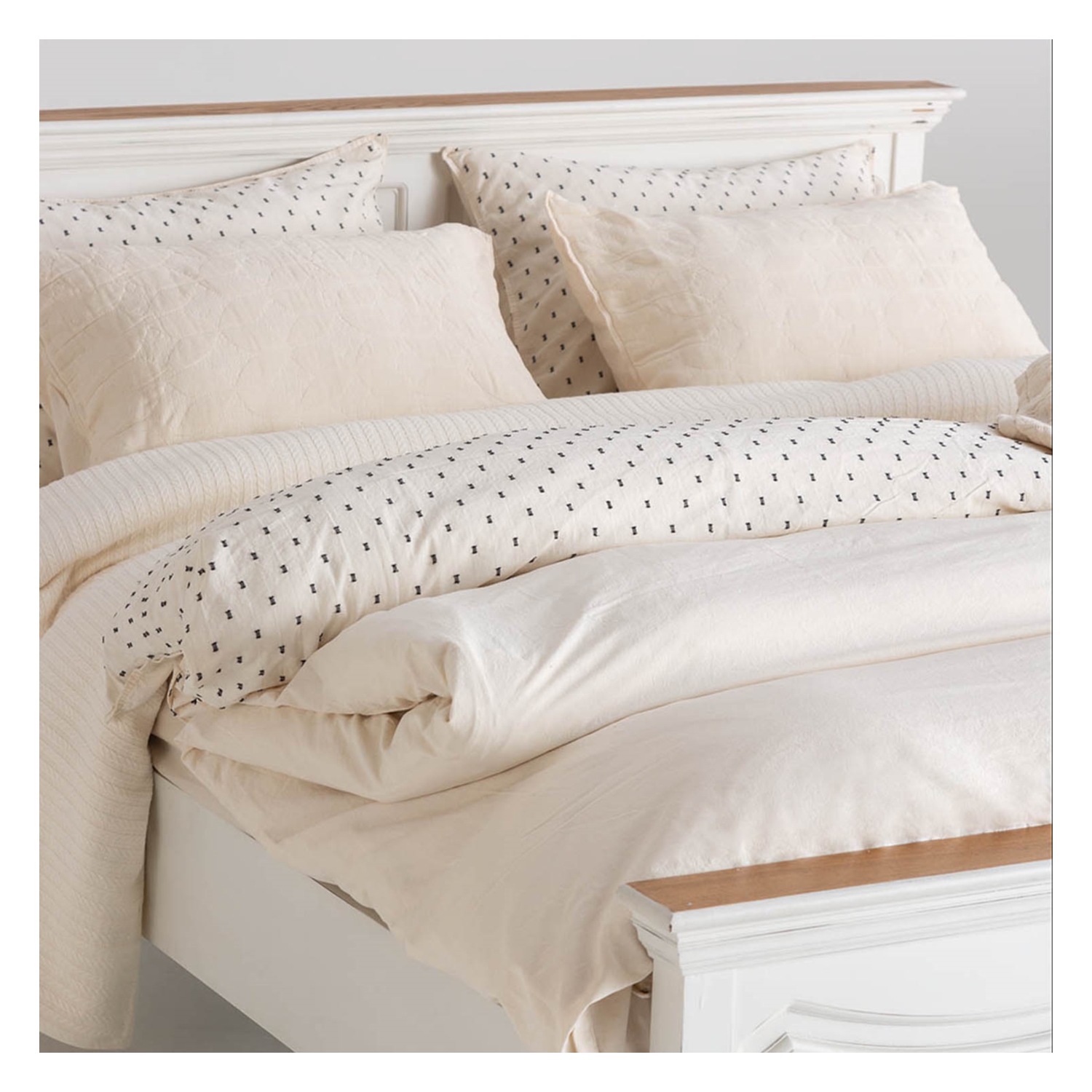 SOHO NEVRESİM ÇİFT KİŞİLİK EKRU 200X220