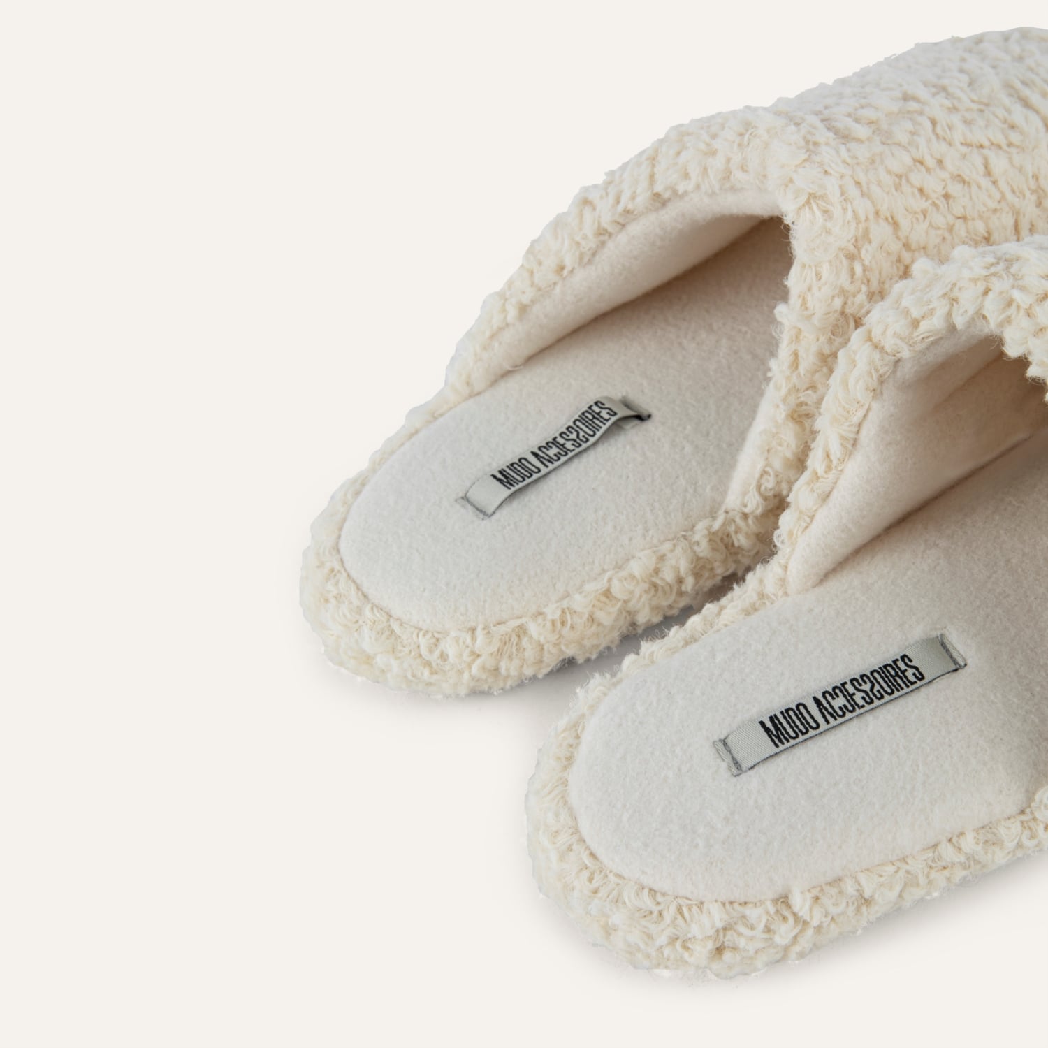 PELÜŞ EV TERLİĞİ